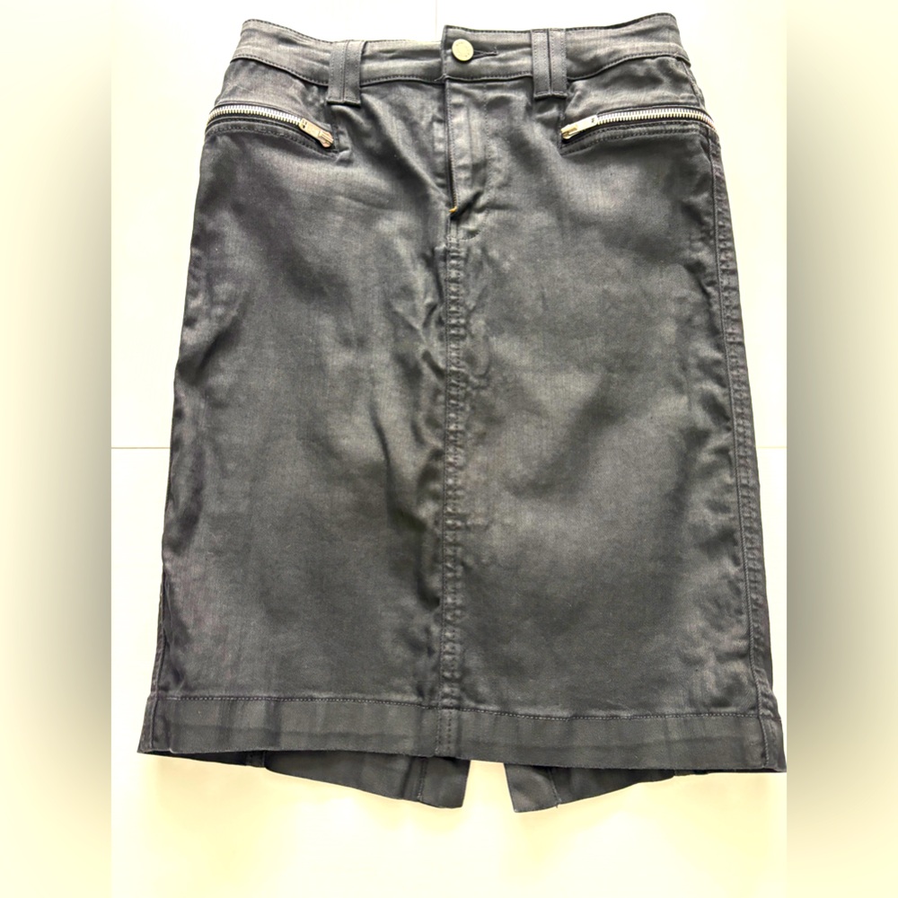 7 Jeans Black Skirt With Zipper Detailing Size 27